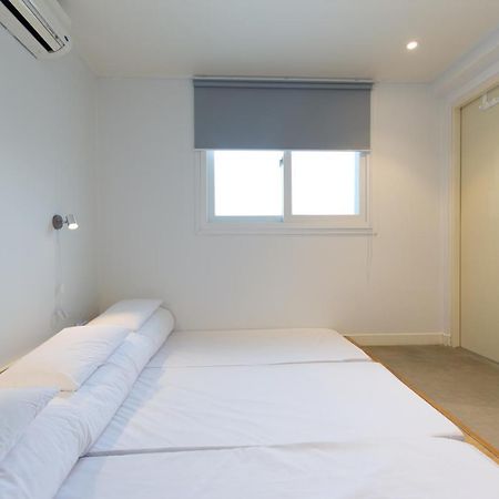 Bingo Hostel Insadong Сеул Экстерьер фото