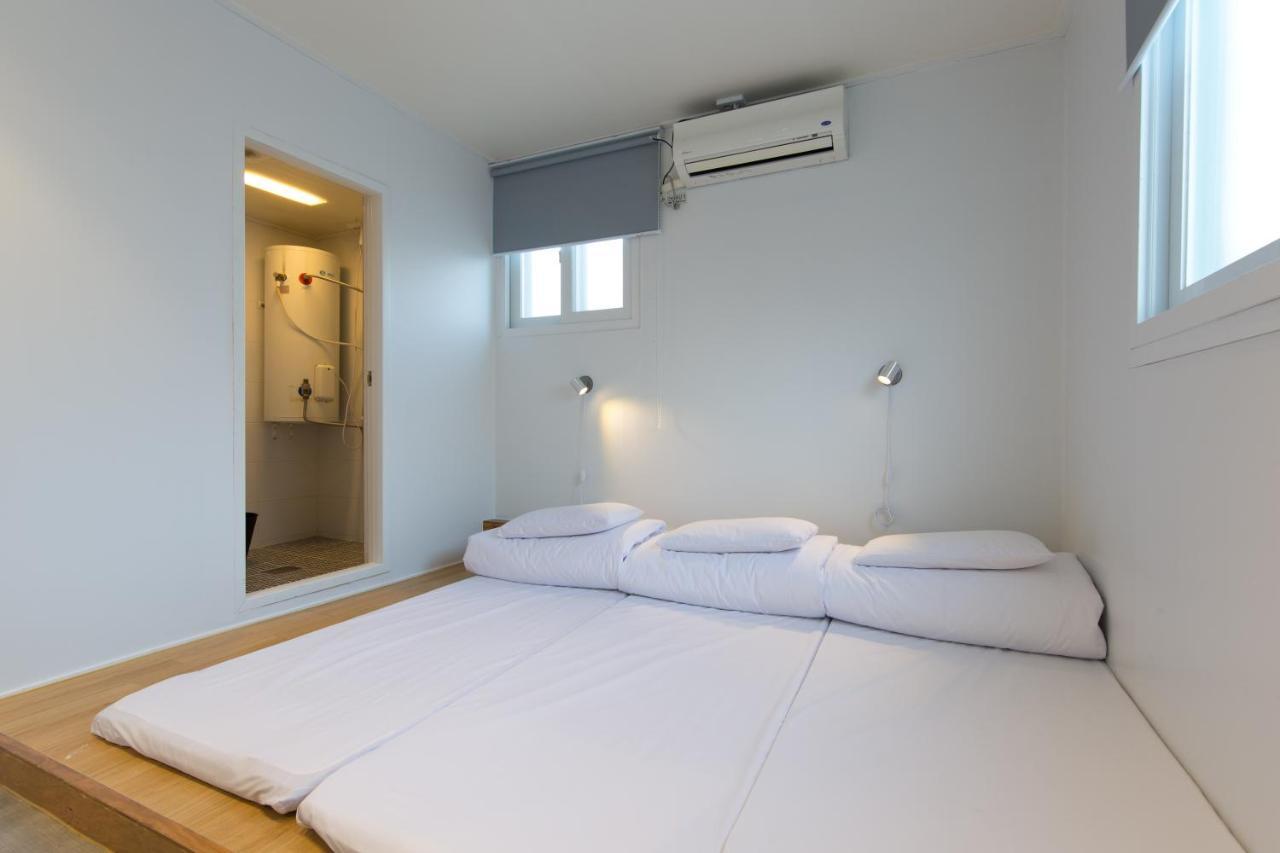 Bingo Hostel Insadong Сеул Экстерьер фото